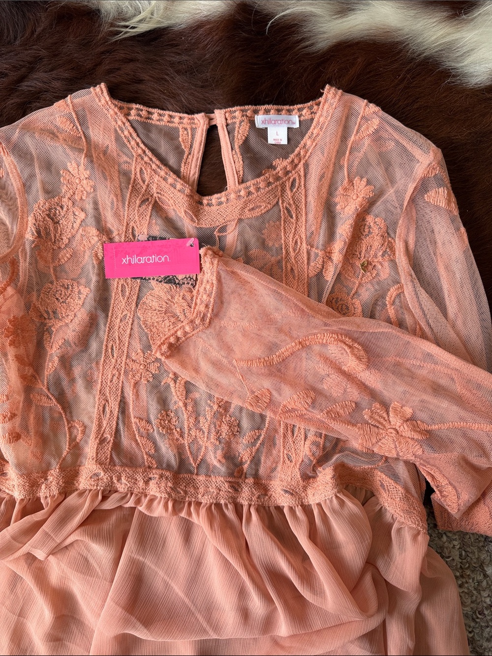 Xhilaration Coral Peach Floral Lace Peplum Top